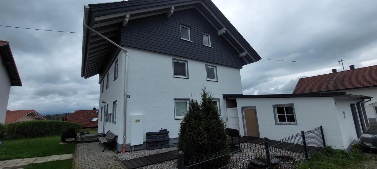 Green-Art-Living Fuer 3 Im Allgaeu Mit Queensize & Wifi Lauben  Екстер'єр фото
